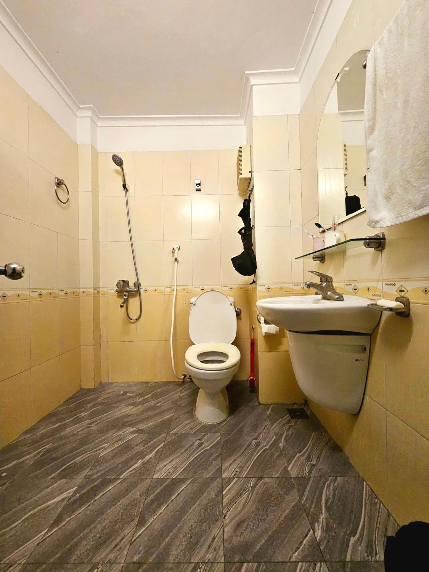 Rainbow Homestay - No 8 Alley 18B Tong Dan Hanoi Exterior foto